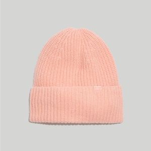 Madewell - Alpaca-Blend Cuffed Beanie in Faded Coral